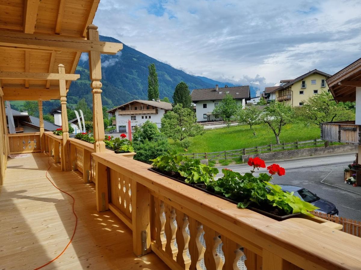 Greidlhof Alpstyle Apartments Fügen Eksteriør bilde